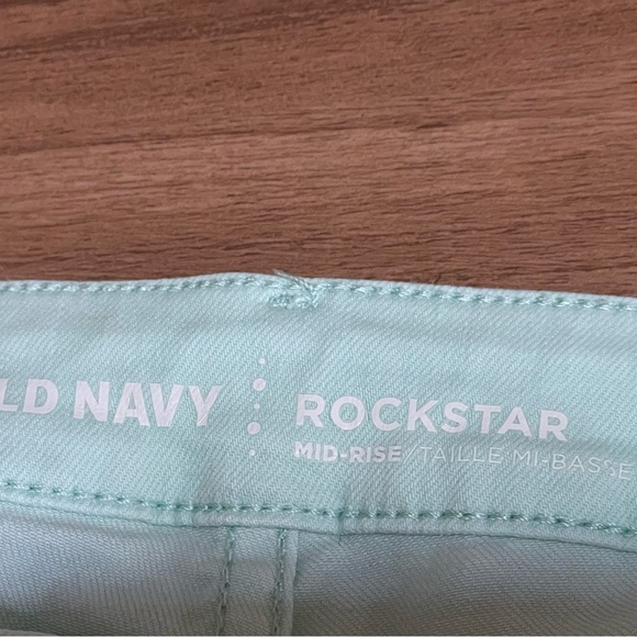BOGO! ❤️Old Navy❤️ Mint Rockstar Jeans - Picture 6 of 11